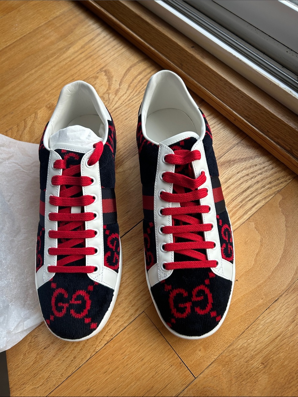 Gucci Black Slides with Red Interlocking G Logo